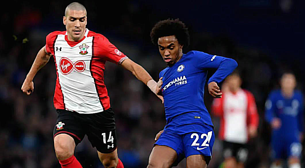 包含南安普顿主场失利,遭遇重大挫折的词条