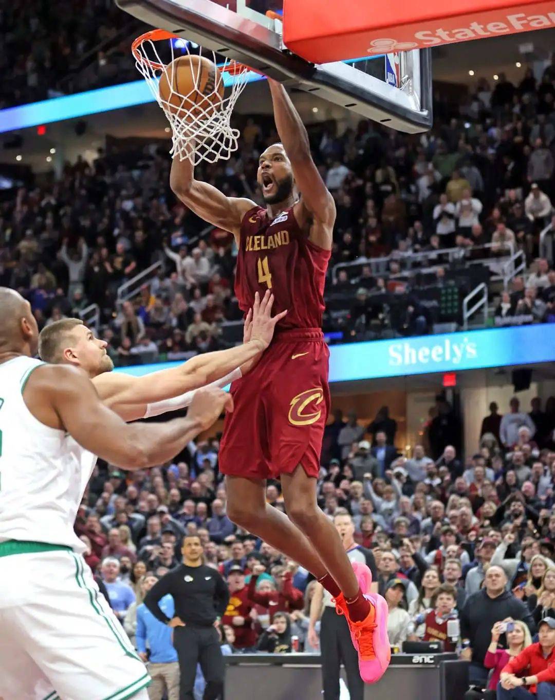 无往不利!球队各环节表现出色的简单介绍