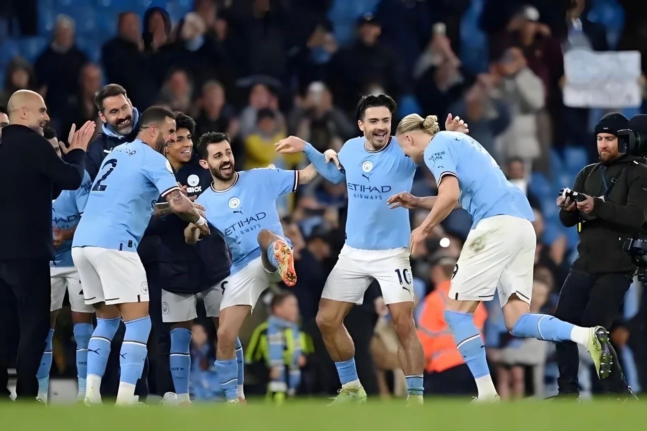 包含尤文图斯尝尽苦涩，欧冠夜色渗透的词条