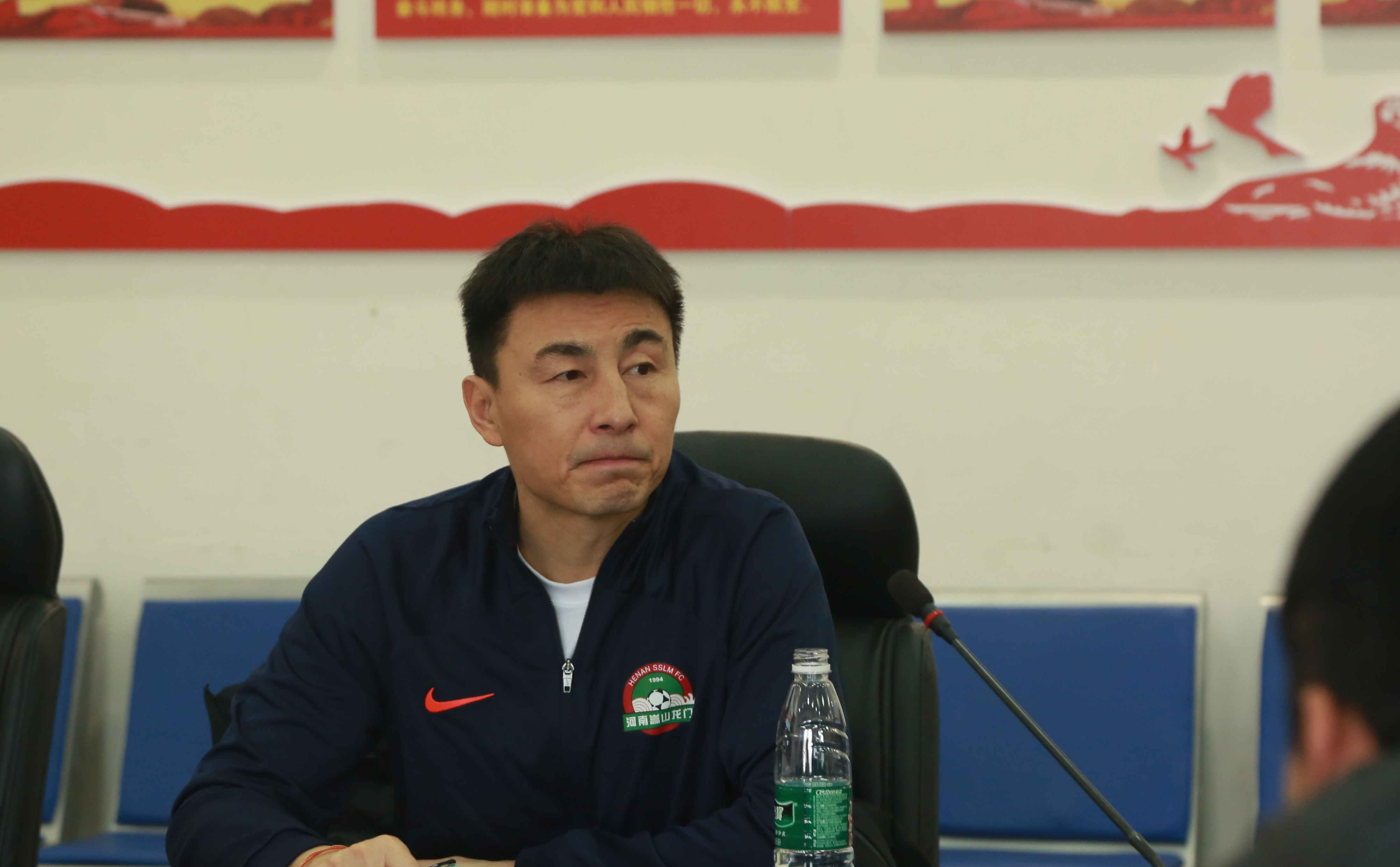 河南建业足球队宣布引进国外教练