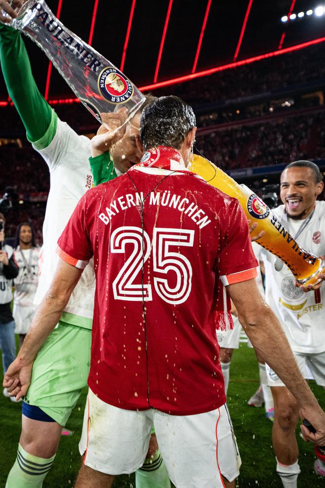 Karsa迎来十五赛季高光表现,拜仁球迷沸腾!