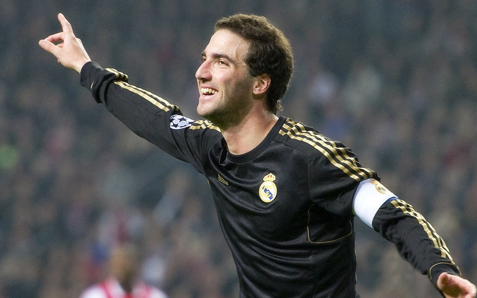 综合格斗赛场焦点！法国队对阵中国队，球星闪耀，全场焦点无人能挡